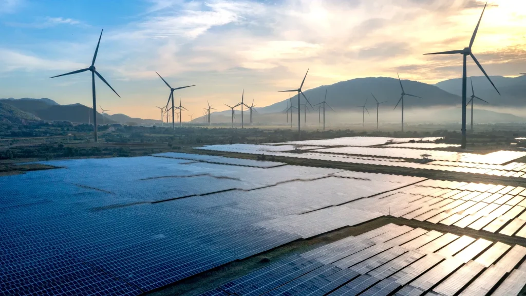 EnergyDock - aktualność: Ograniczenia produkcji OZE w 2025 r. mocno wzrosły
