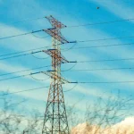 Arbitraż cenowy z magazynem energii: kiedy może obniżyć koszt energii z sieci?