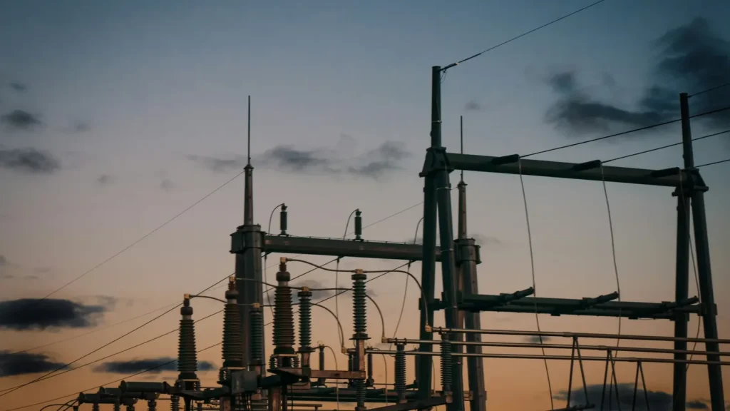 Magazyn energii bez fotowoltaiki: kiedy ma sens, a kiedy jest zbędnym kosztem?