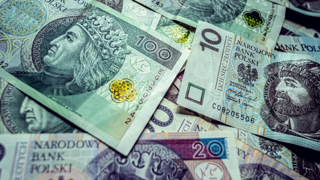 EnergyDock - aktualność: Wiosenne nabory dotacji 2026 - gdzie szukać wsparcia na PV i magazyn